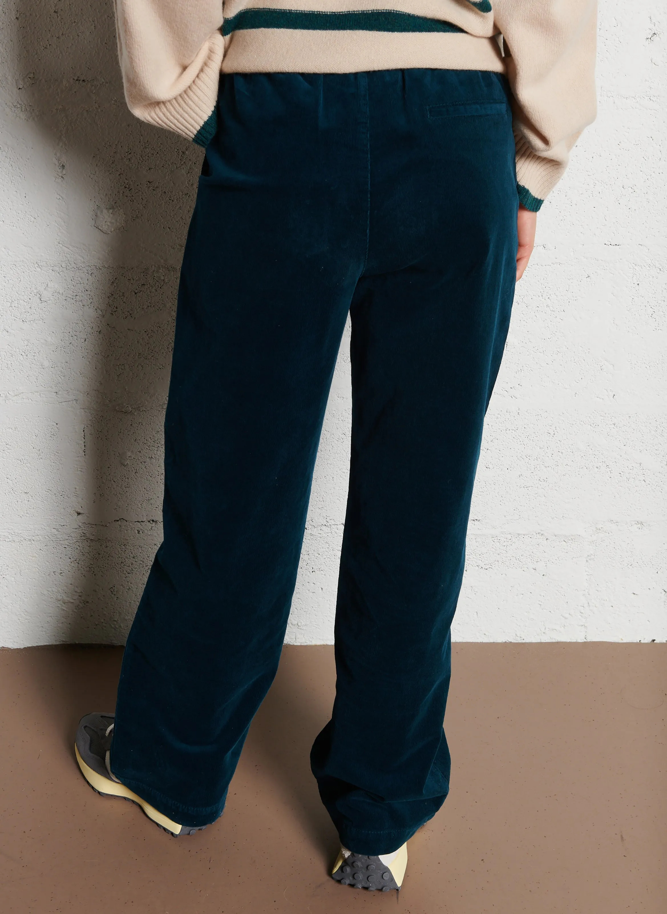KYBELE - Pantalón ancho en azul