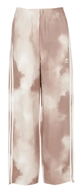 Pantalón ancho estampado en beige