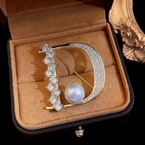  Pearl Zircon Alphabet D Brooch Blazer Accessories Jewelry Lapel Pins Leaf Corsage Anti-emptied Brooch