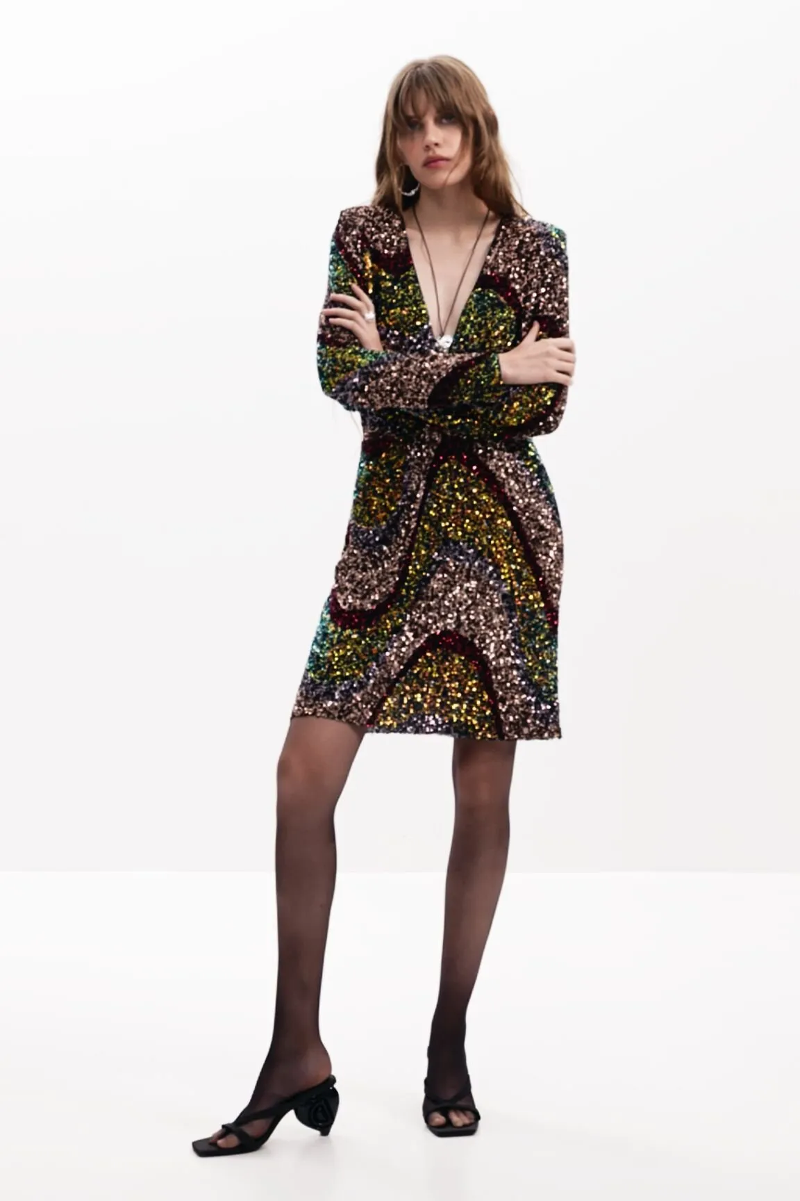 Vestido corto lentejuelas