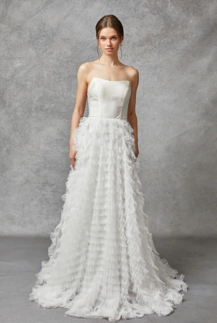 VESTIDO STRAPLESS TUL